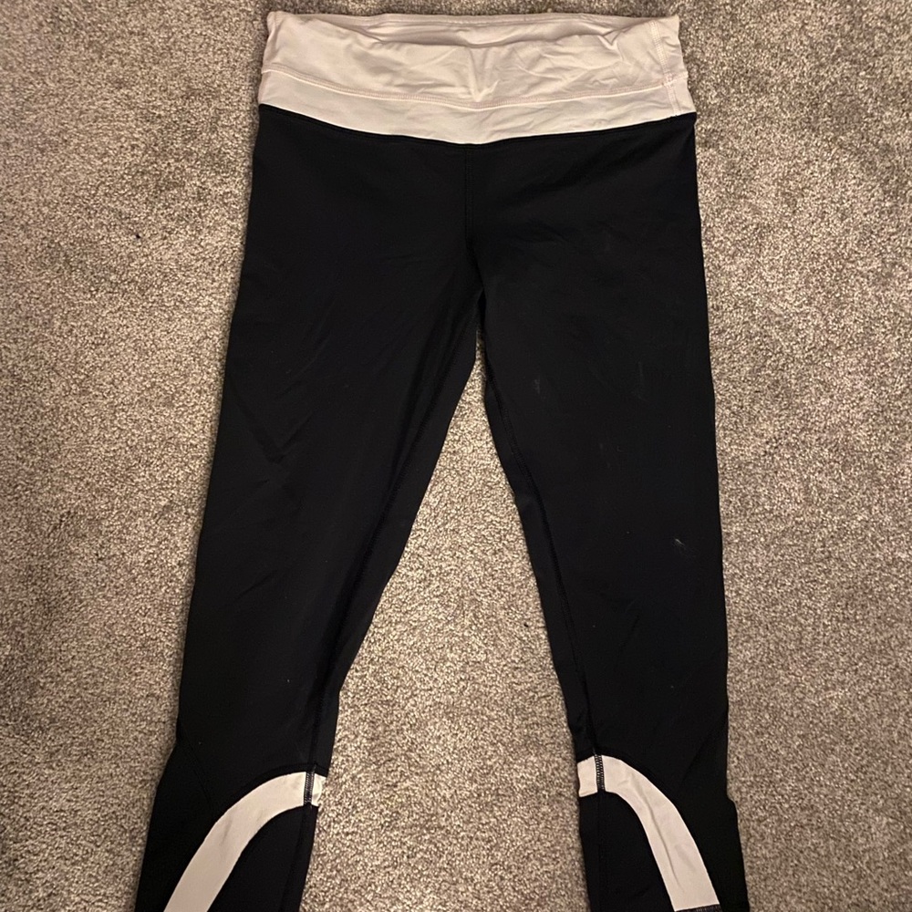 Lululemon cropped leggings